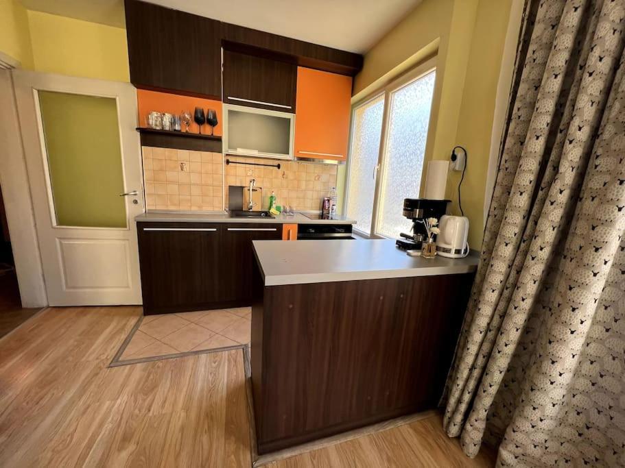 Lovely 2-Bedroom Rental Unit In Sofia Exterior photo